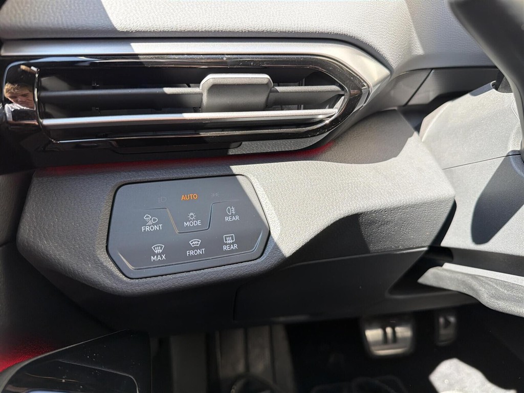 VW ID.5 EL Pro Performance 204HK 5d Aut. - Image 14