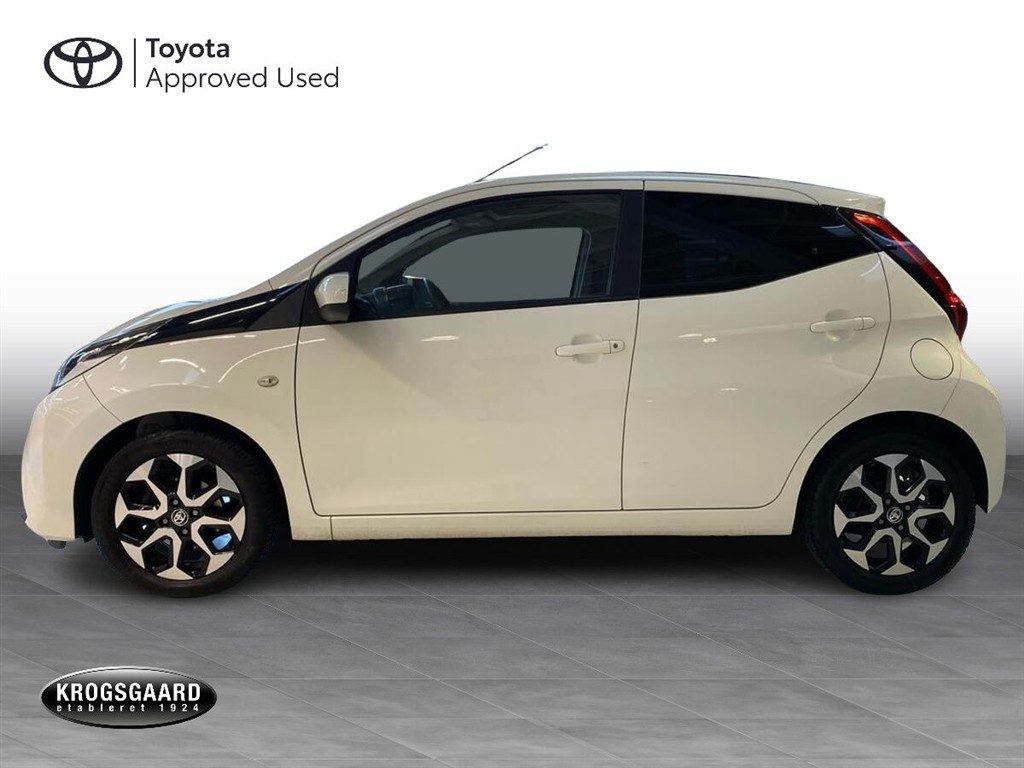 Toyota Aygo 1,0 VVT-I X-Sky 72HK 5d - Image 2