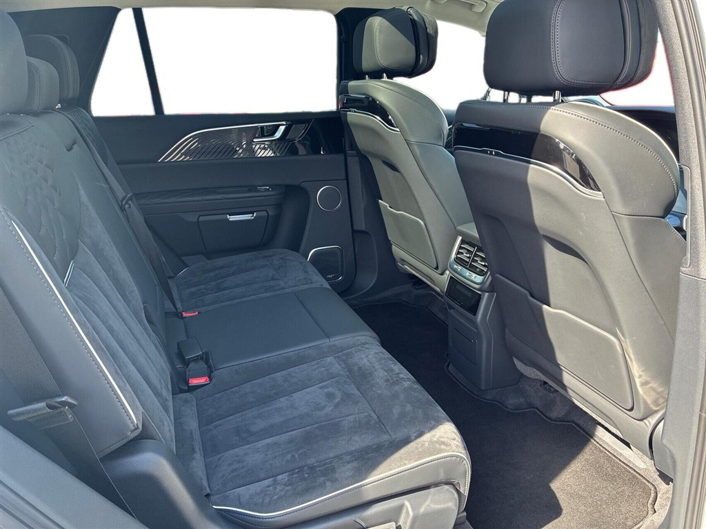 Hongqi E-HS9 EL Comfort 4x4 435HK 5d Aut. - Image 13