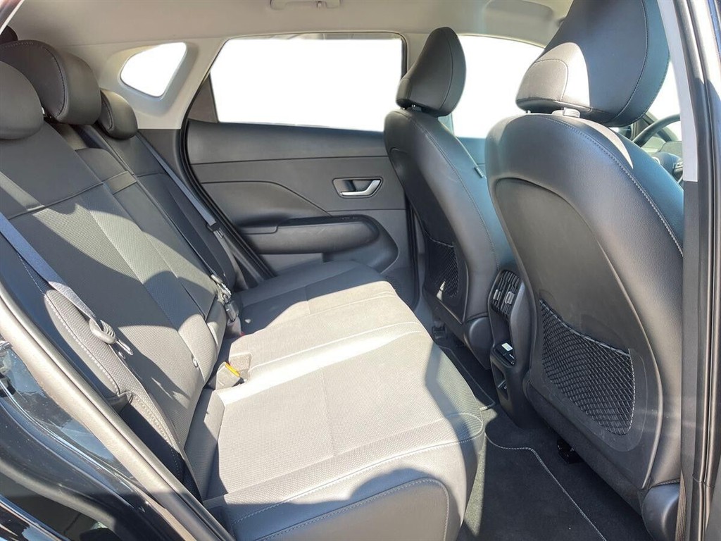 Hyundai Kona Electric 65,4 kWh Ultimate Long Range 217HK 5d Aut. - Image 16