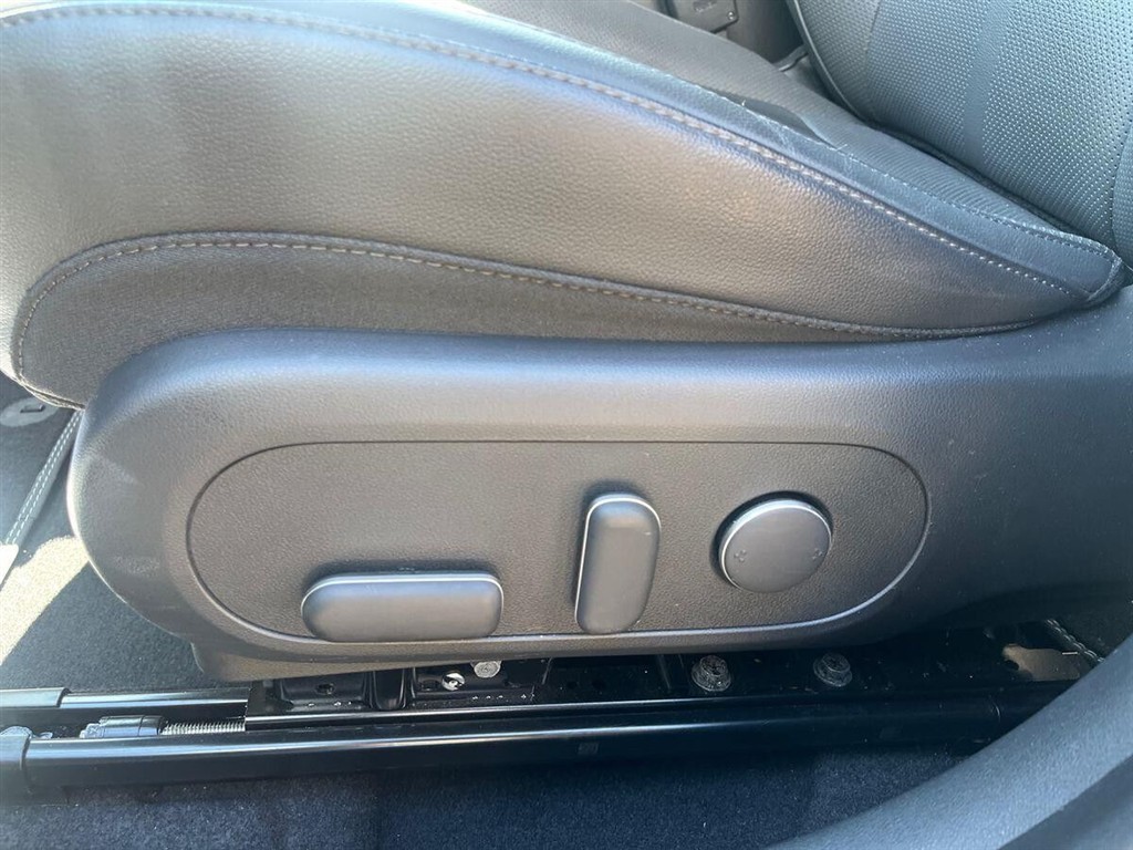 Hyundai Kona Electric 65,4 kWh Ultimate Long Range 217HK 5d Aut. - Image 17