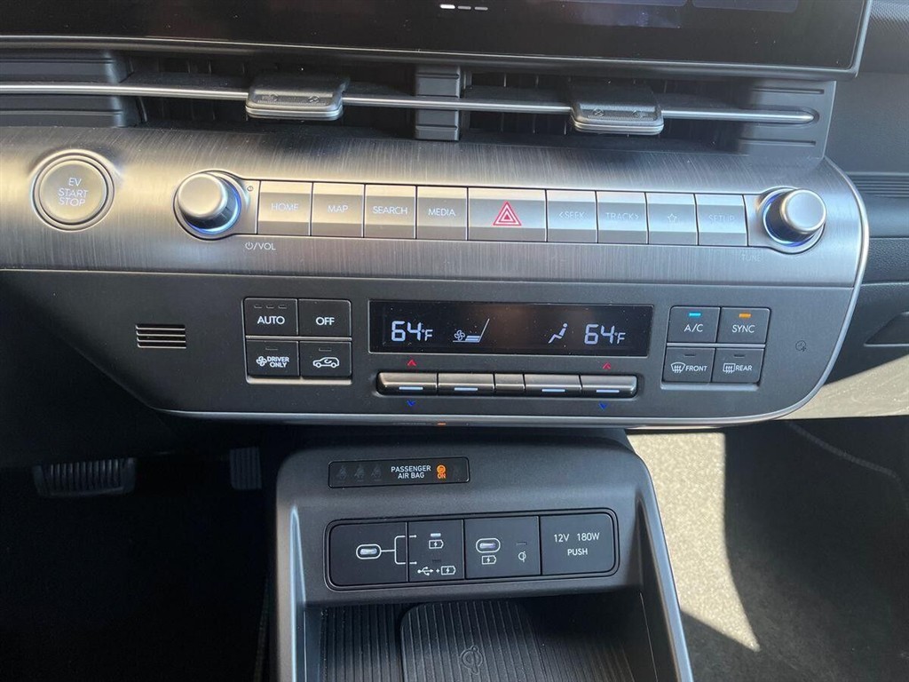 Hyundai Kona Electric 65,4 kWh Ultimate Long Range 217HK 5d Aut. - Image 21