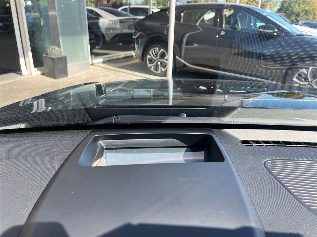 Hyundai Kona Electric 65,4 kWh Ultimate Long Range 217HK 5d Aut. - Image 29