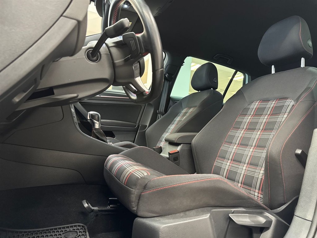 VW Golf 2,0 TSI BMT GTI Performance DSG 245HK 5d 7g Aut. - Image 20