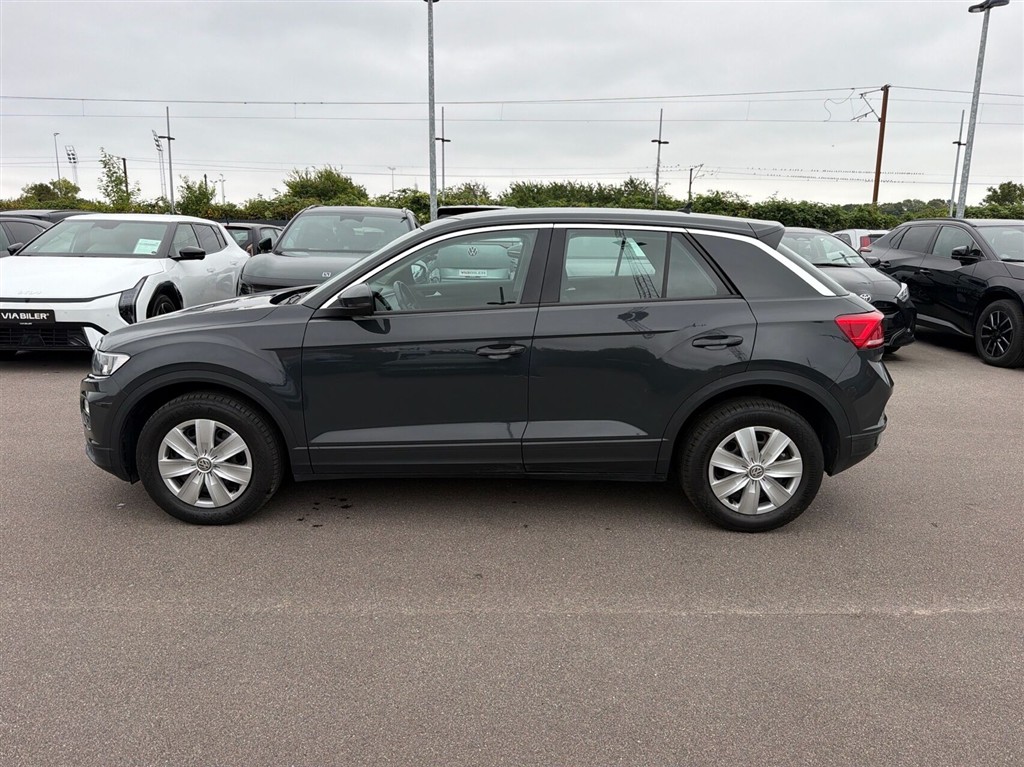 VW T-Roc 1,0 TSI City 115HK 5d 6g - Image 7