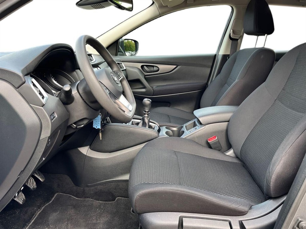 Nissan Qashqai 1,3 Dig-T Visia 140HK 5d 6g - Image 10