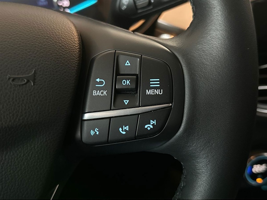 Ford Kuga 2,5 Plugin-hybrid Titanium X CVT 225HK 5d Trinl. Gear - Image 17