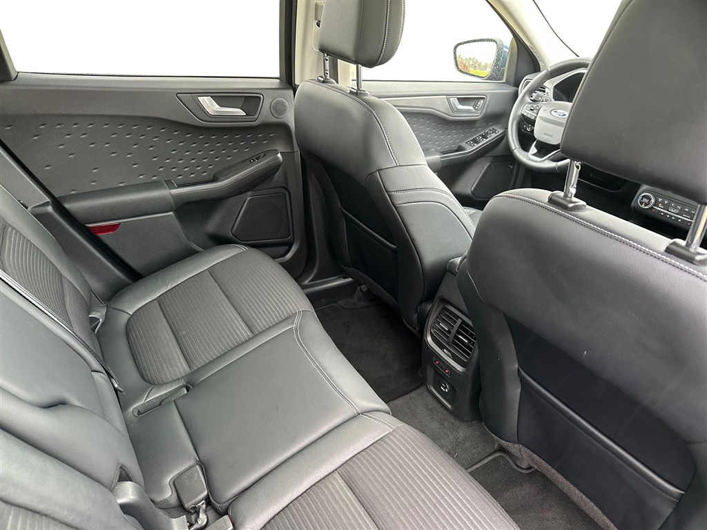 Ford Kuga 2,5 Plugin-hybrid Titanium X CVT 225HK 5d Trinl. Gear - Image 12