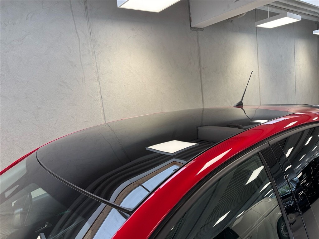 Peugeot 208 1,2 PureTech Allure Sky EAT8 100HK 5d 8g Aut. - Image 22