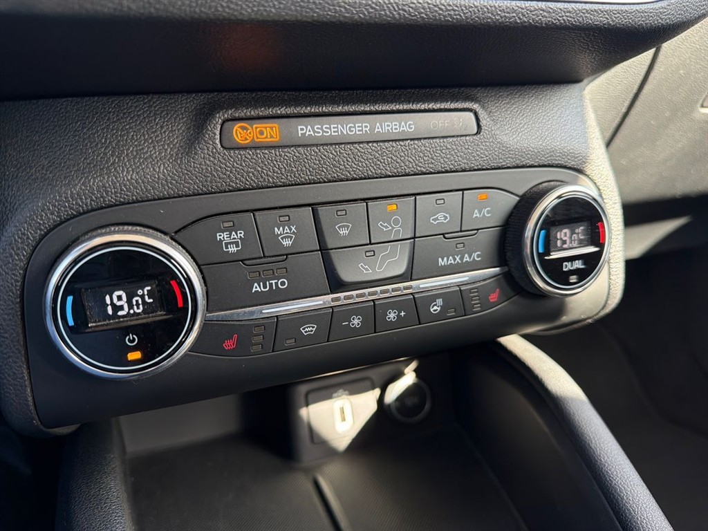 Ford Focus 1,0 EcoBoost Titanium 125HK Stc 6g - Image 15