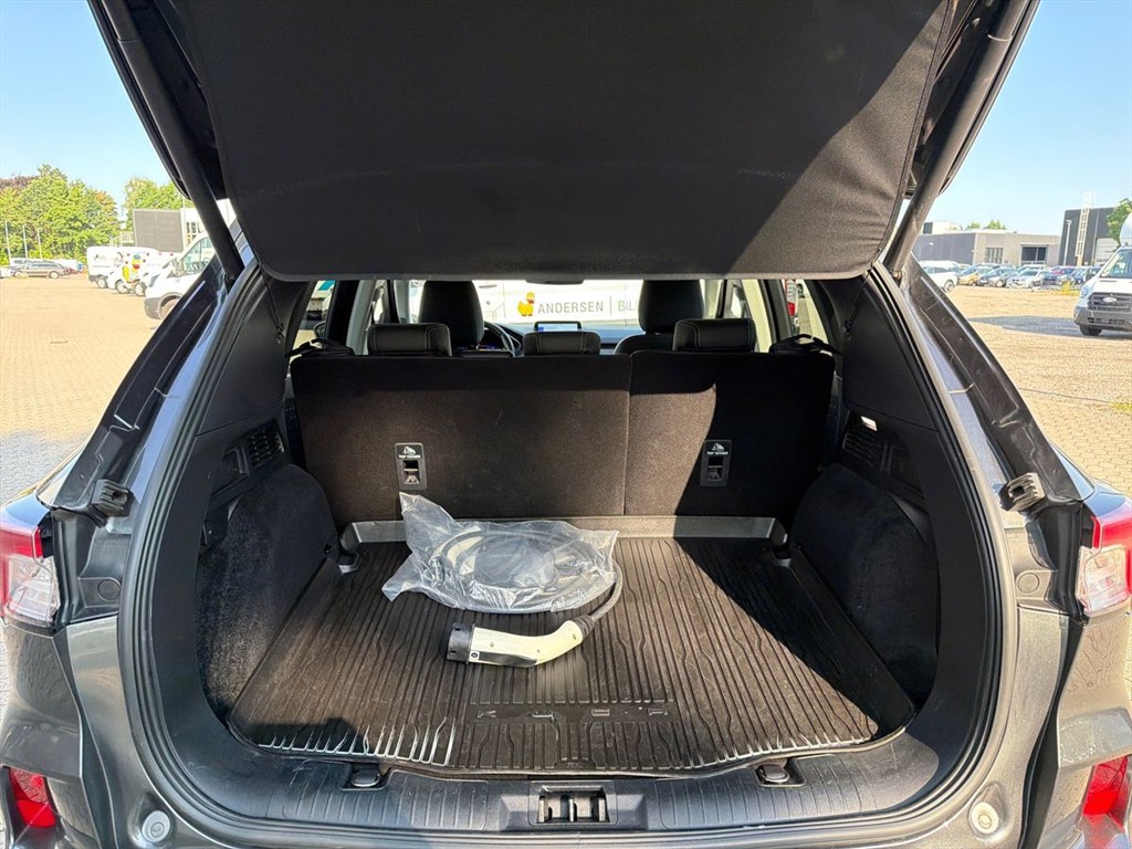 Ford Kuga 2,5 Plugin-hybrid Vignale CVT 225HK 5d Trinl. Gear - Image 13