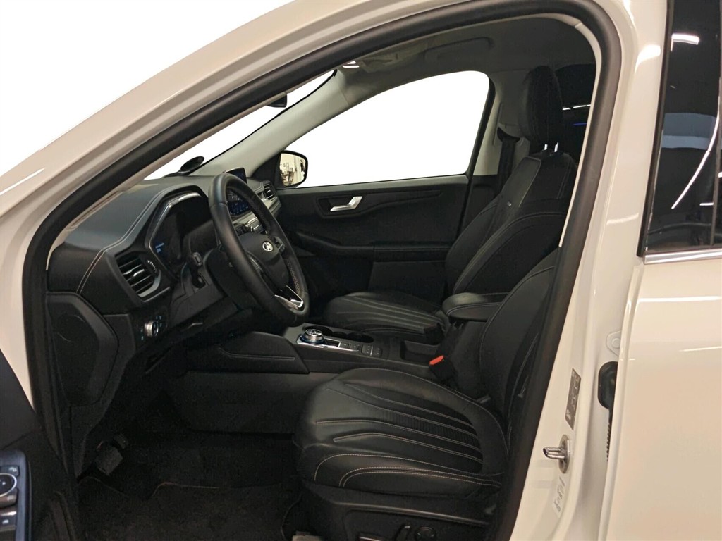 Ford Kuga 2,5 Plugin-hybrid Vignale CVT 225HK 5d Trinl. Gear - Image 4