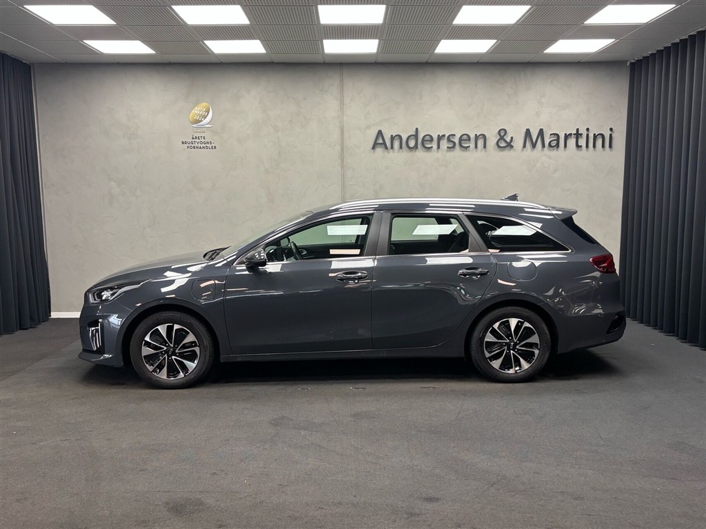 Kia Ceed SW 1,6 GDI PHEV Plugin-hybrid Prestige DCT 141HK Stc 6g Aut. - Image 2