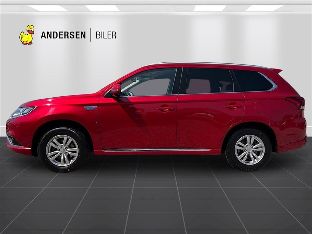 Mitsubishi Outlander 2,4 PHEV Plugin-hybrid Inform+ 4WD 224HK 5d 6g Trinl. Gear - Image 2
