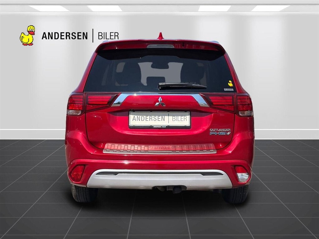 Mitsubishi Outlander 2,4 PHEV Plugin-hybrid Inform+ 4WD 224HK 5d 6g Trinl. Gear - Image 9