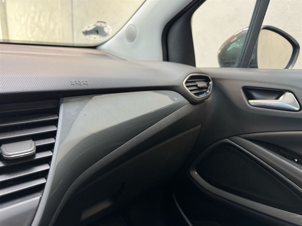 Opel Crossland X 1,2 Elegance 83HK 5d - Image 17