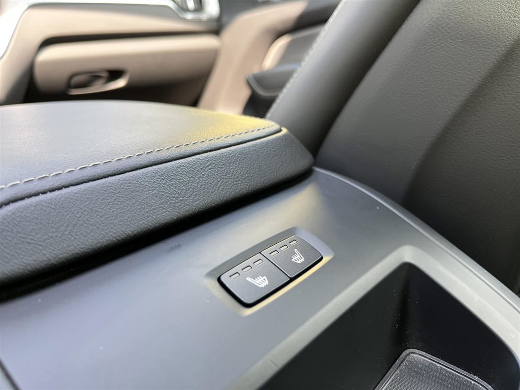 Volvo XC60 2,0 T6 Recharge Plugin-hybrid R-design AWD 350HK 5d 8g Aut. - Image 20