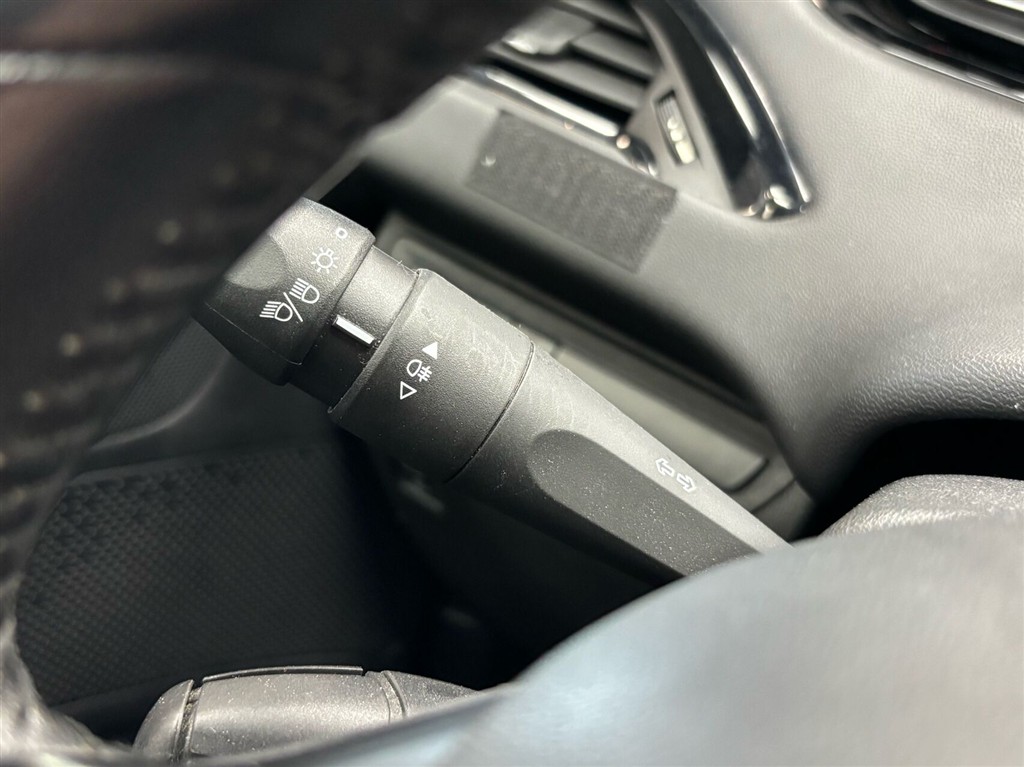 Peugeot 208 1,6 BlueHDi Active 100HK 5d - Image 13