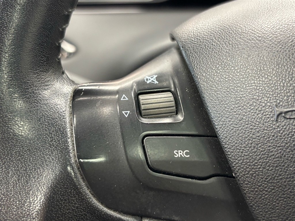 Peugeot 208 1,6 BlueHDi Active 100HK 5d - Image 15