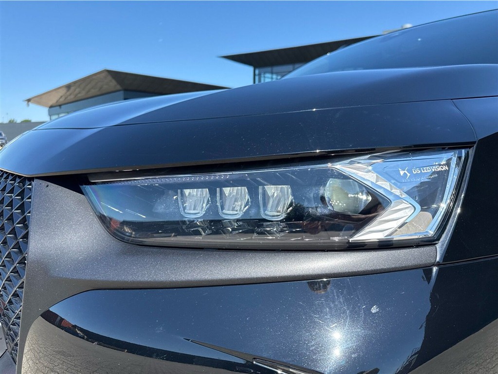 DS DS7 Crossback 1,6 E-Tense Plugin-hybrid Performance Line Pack EAT8 225HK 5d 8g Aut. - Image 18