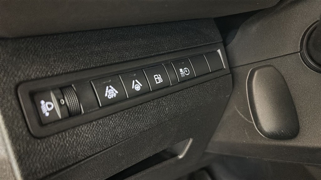 Peugeot 3008 1,6 PureTech Plugin-hybrid Selection Sport LTD EAT8 225HK 5d 8g Aut. - Image 23