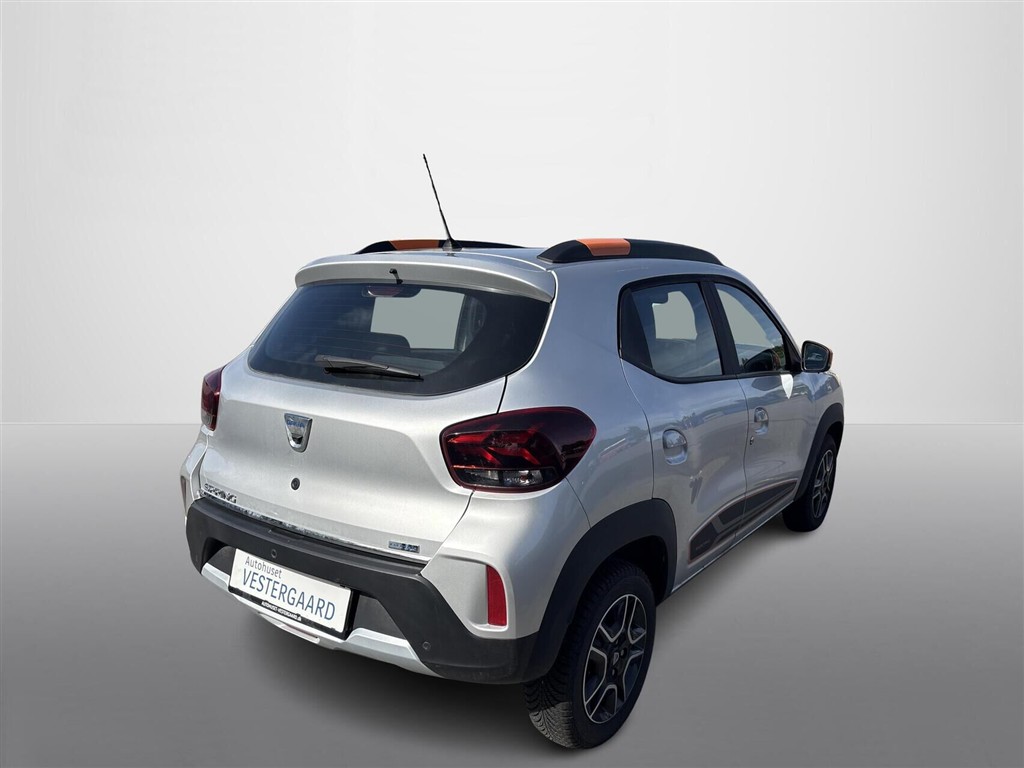 Dacia Spring EL Comfort Plus 44HK 5d Aut. - Image 17