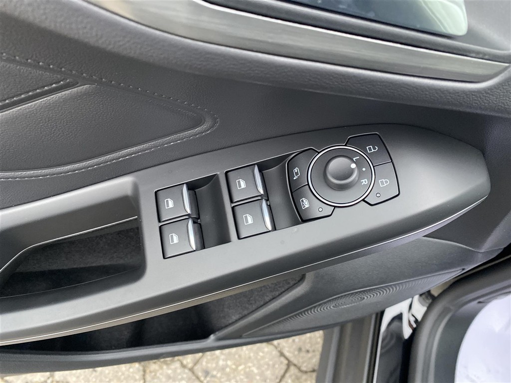 Ford Focus 1,0 EcoBoost Hybrid Titanium X 125HK Stc 6g - Image 7
