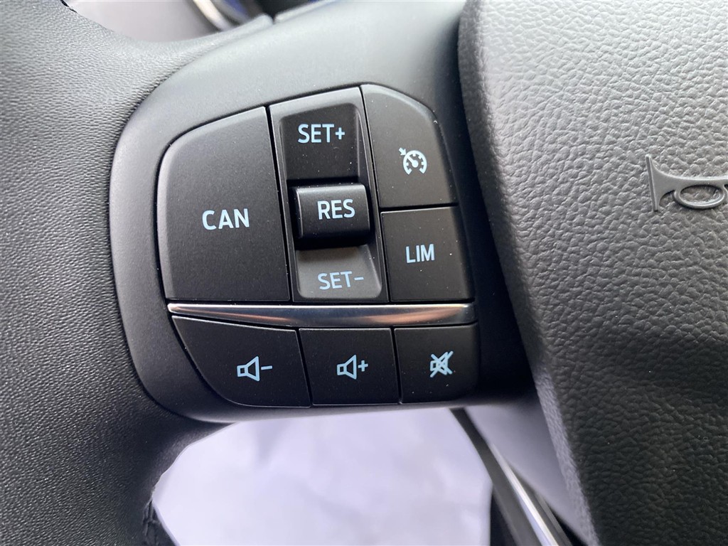 Ford Focus 1,0 EcoBoost Hybrid Titanium X 125HK Stc 6g - Image 9
