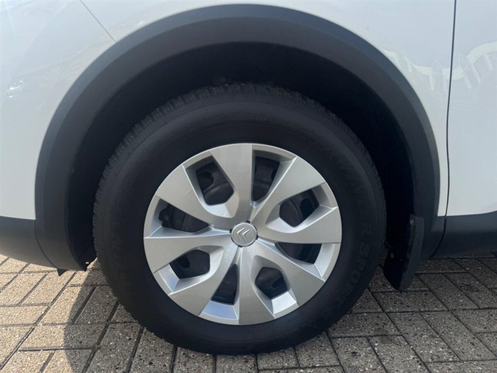 Citroën C4 1,5 Blue HDi Feel EAT8 130HK 5d 8g Aut. - Image 7