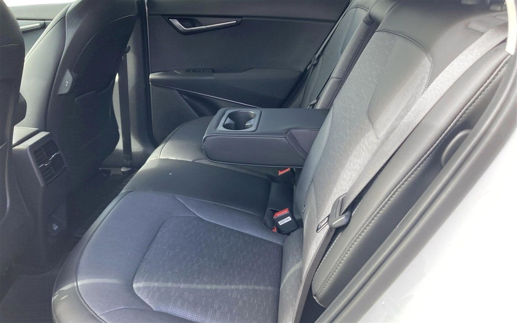 Kia Niro EV EL Upgrade 204HK 5d Aut. - Image 10