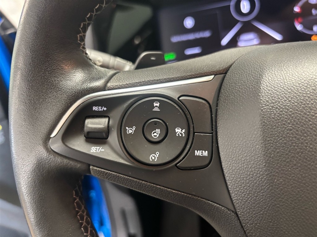 Opel Grandland 1,6 PHEV Plugin-hybrid Ultimate EAT8 225HK 5d 8g Aut. - Image 9