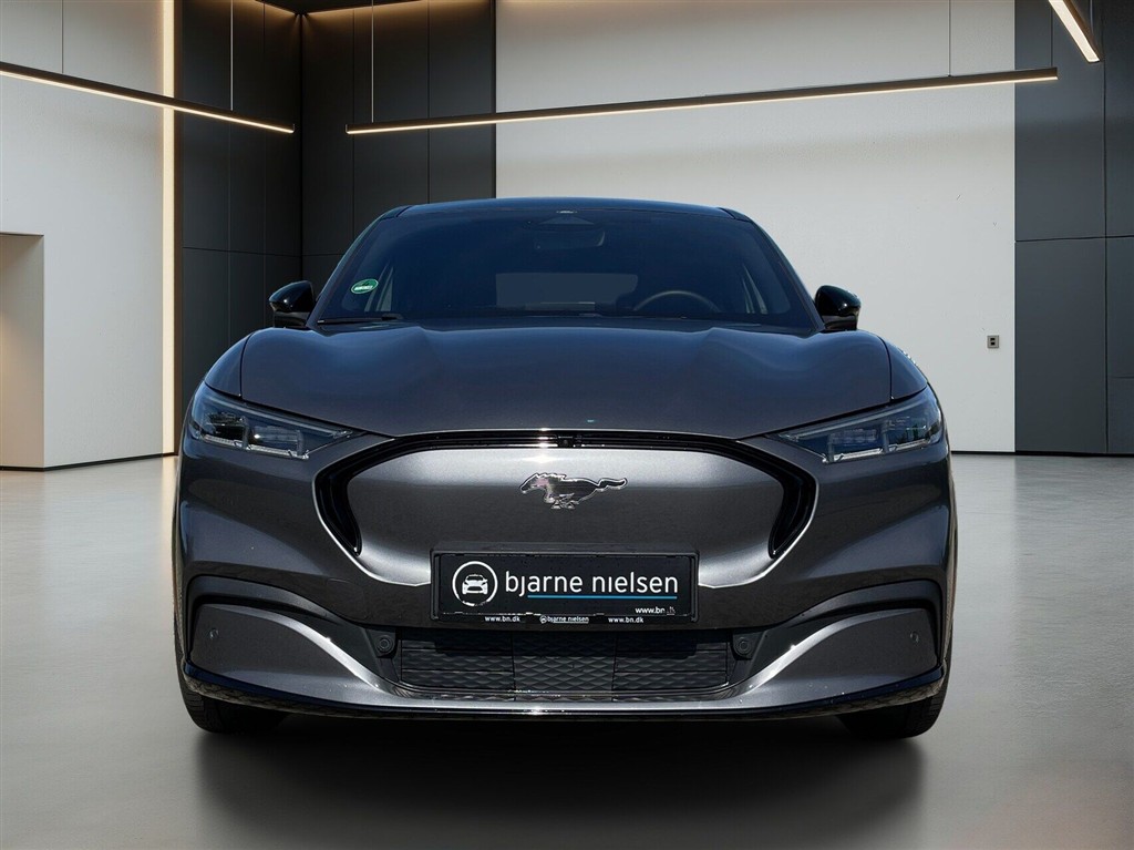 Ford Mustang Mach-E EL UR Premium 294HK 5d Aut. - Image 2
