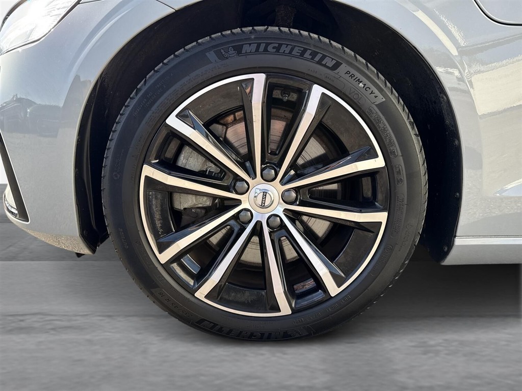 Volvo V60 2,0 T6 Recharge Plugin-hybrid Plus AWD 350HK Stc 8g Aut. - Image 10