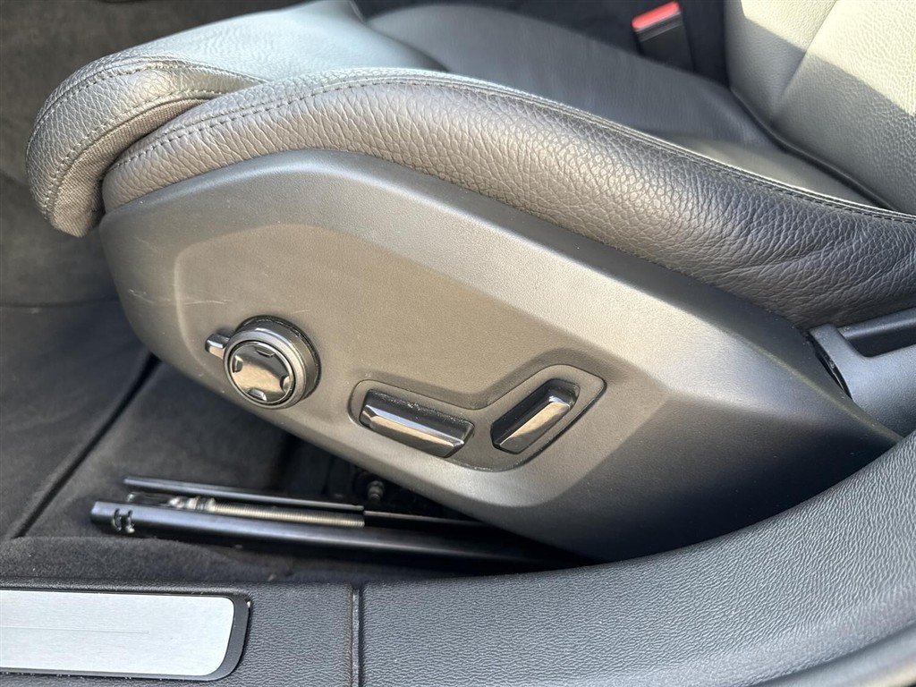 Volvo V60 2,0 T6 Recharge Plugin-hybrid Plus AWD 350HK Stc 8g Aut. - Image 17