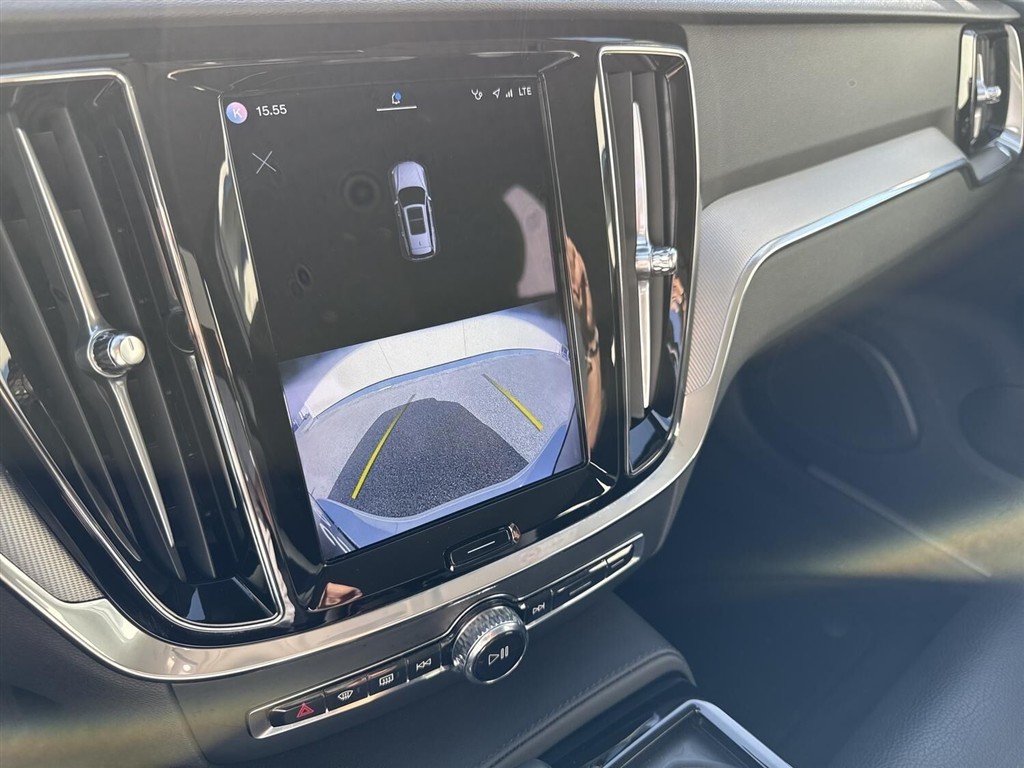 Volvo V60 2,0 T6 Recharge Plugin-hybrid Plus AWD 350HK Stc 8g Aut. - Image 18