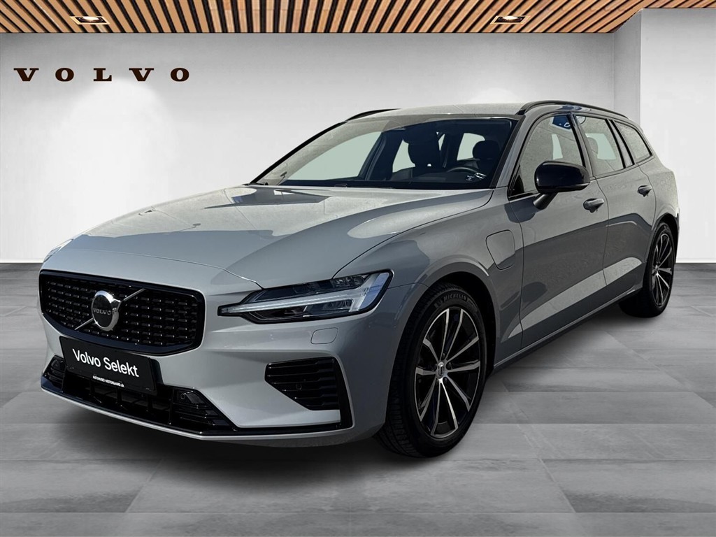 Volvo V60 2,0 T6 Recharge Plugin-hybrid Plus AWD 350HK Stc 8g Aut.