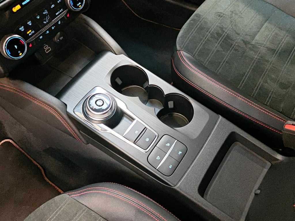 Ford Kuga 2,5 Plugin-hybrid ST-Line X CVT 225HK 5d Trinl. Gear - Image 13