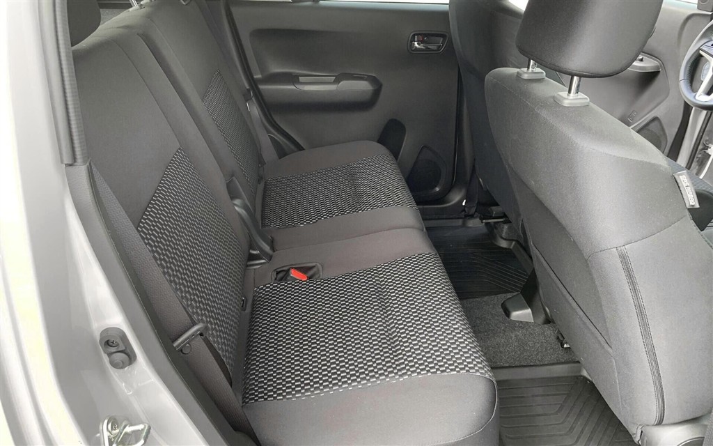 Suzuki Ignis 1,2 Dualjet Mild hybrid Adventure CVT 83HK 5d Aut. - Image 19