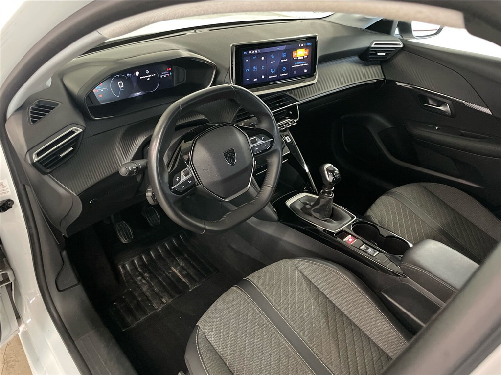 Peugeot 208 1,2 PureTech Allure+ 100HK 5d 6g - Image 25