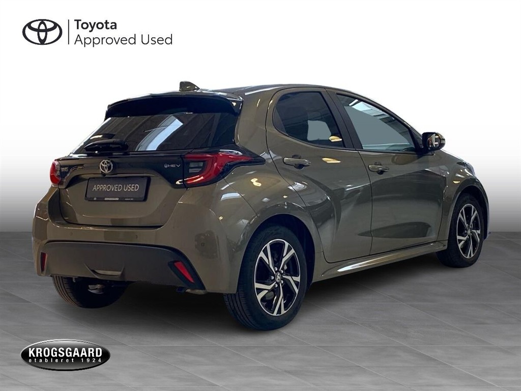 Toyota Yaris 1,5 Hybrid Style Comfort 116HK 5d Trinl. Gear - Image 6
