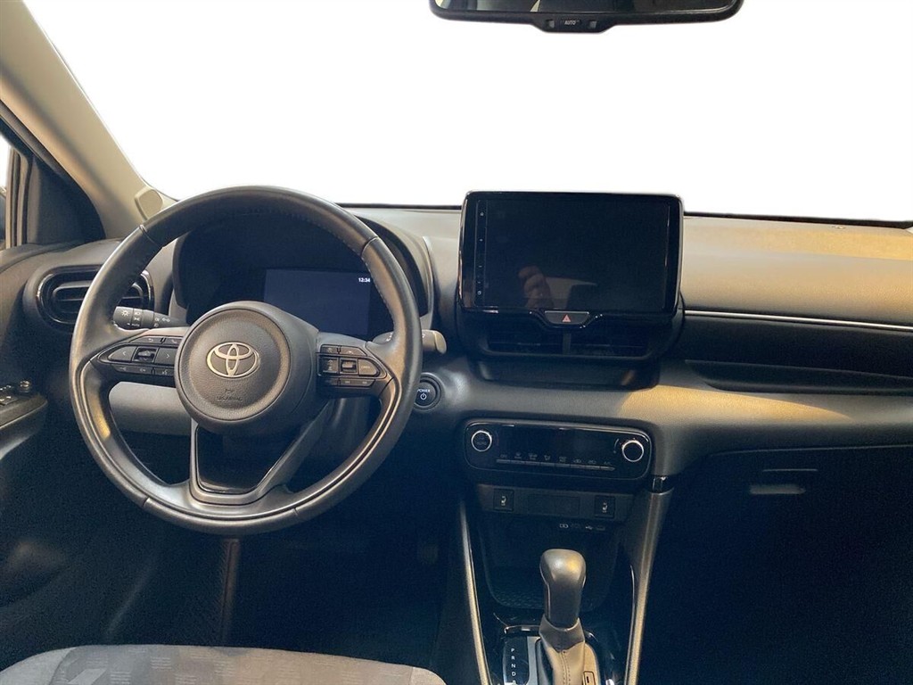 Toyota Yaris 1,5 Hybrid Style Comfort 116HK 5d Trinl. Gear - Image 14