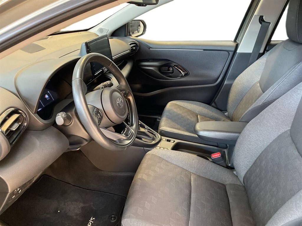 Toyota Yaris 1,5 Hybrid Style Comfort 116HK 5d Trinl. Gear - Image 18