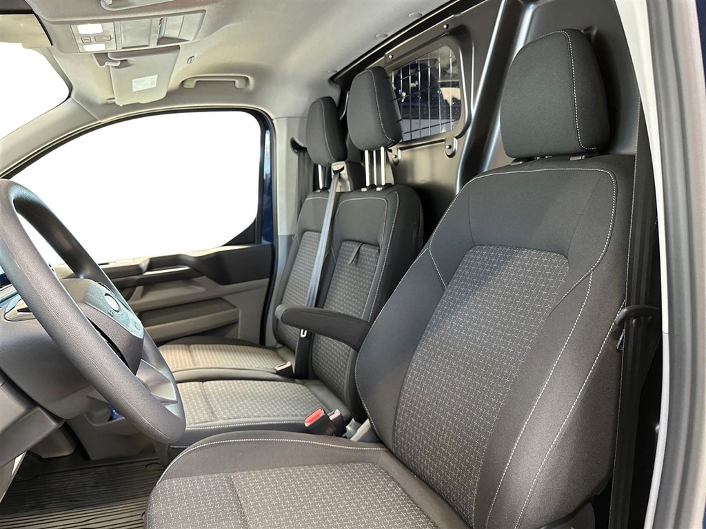 Ford Transit Custom 300 L2H1 2,0 EcoBlue Trend 136HK Van 8g Aut. - Image 12
