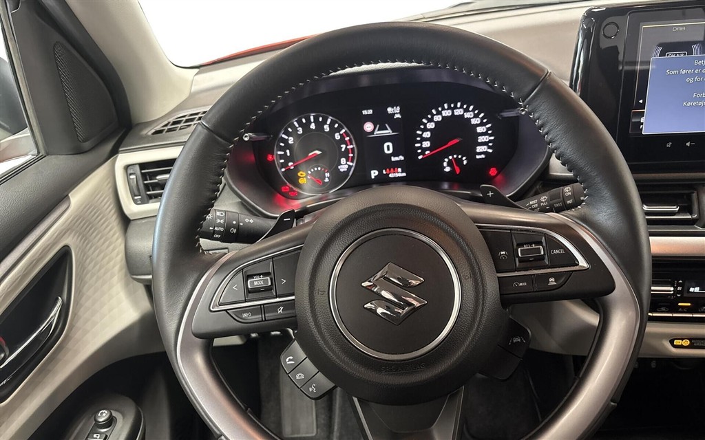 Suzuki Swift 1,2 Desire CVT 82HK 5d Aut. - Image 12