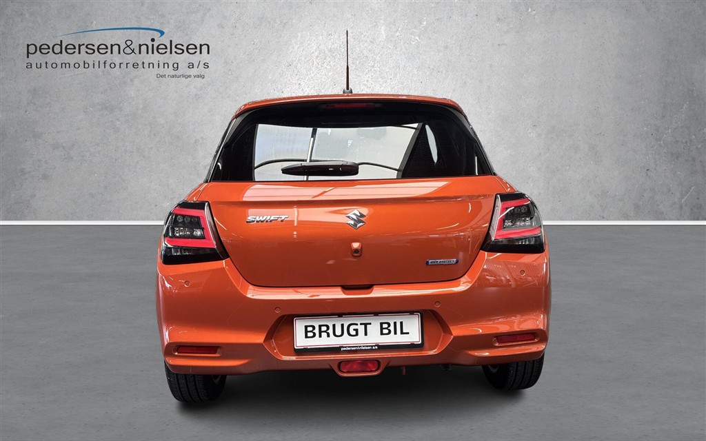 Suzuki Swift 1,2 Desire CVT 82HK 5d Aut. - Image 4