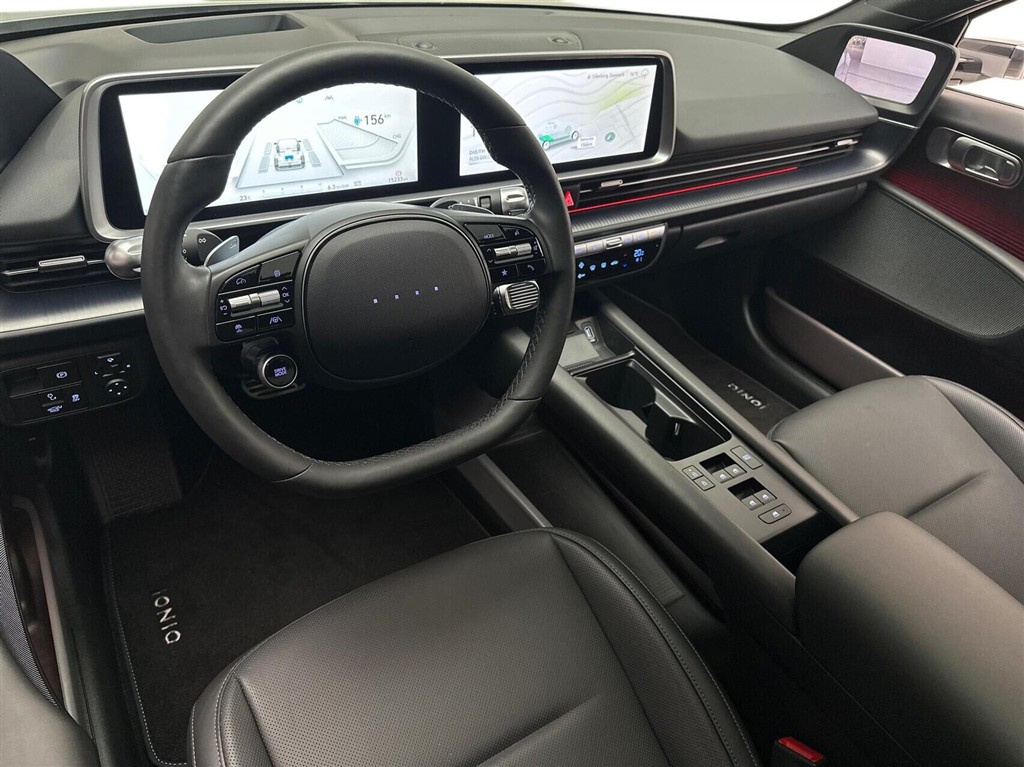 Hyundai Ioniq 6 Electric 77,4 kWh Ultimate 4WD 325HK Aut. - Image 3
