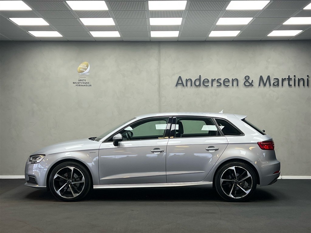 Audi A3 Sportback 1,4 E-tron Plugin-hybrid Ambiente S Tronic 204HK 5d 6g Aut. - Image 2