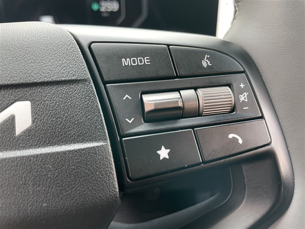 Kia EV6 84 kWh LR RWD Upgrade 229HK 5d Aut. - Image 17