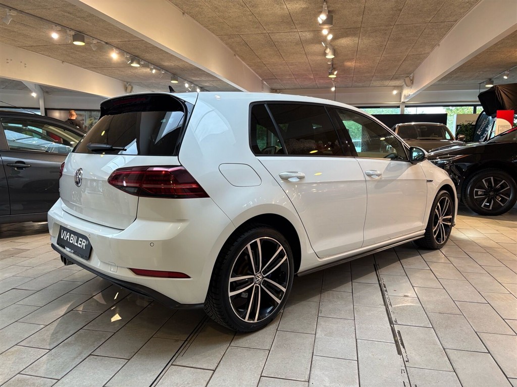VW Golf 1,4 TSI Plugin-hybrid GTE DSG 204HK 5d 6g Aut. - Image 4