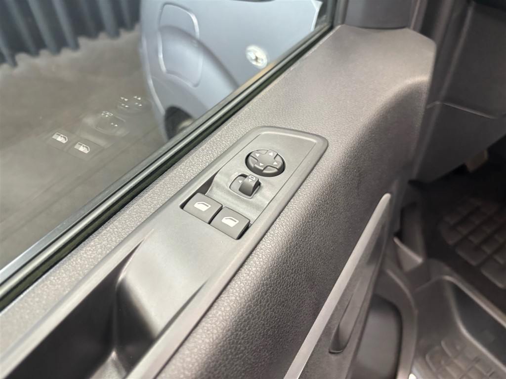 Citroën e-Spacetourer L2 EL Business 136HK Aut. - Image 28